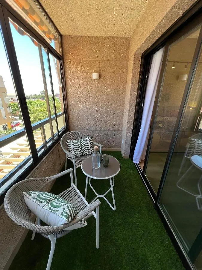 Donoso Cortes & Free Parking By Ele Apartments Malaga